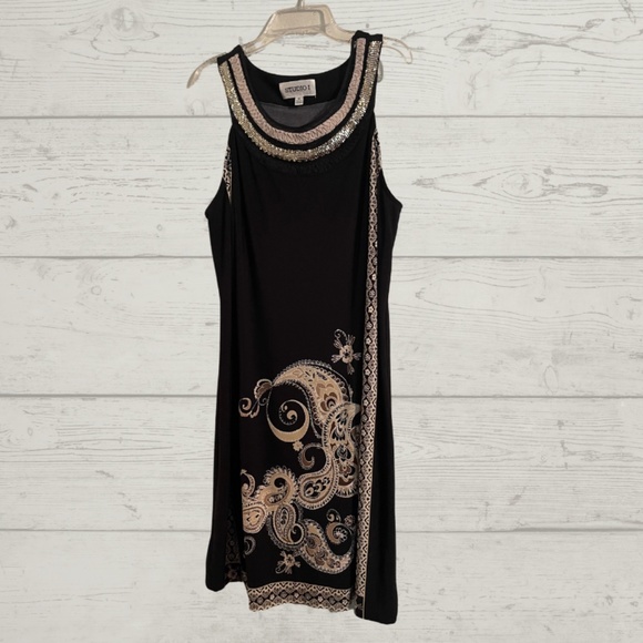 Studio I Sleeveless Dress - Picture 1 of 4